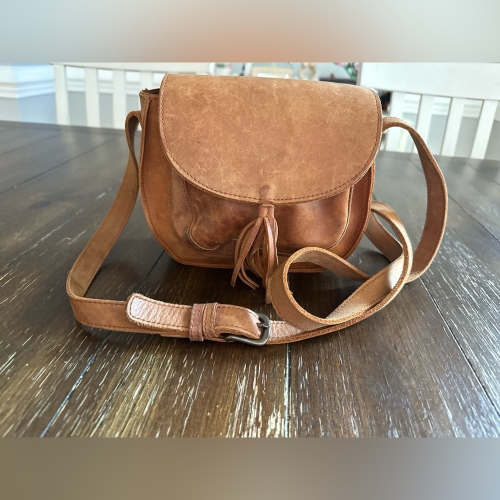 Able Tassel cross body bag